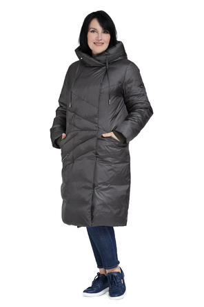 Пальто зимнее с капюшоном от D'imma Fashion цвет черный