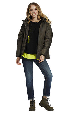 Зимняя куртка женская с капюшоном Димма артикул 2117 цвет хаки, вид 2