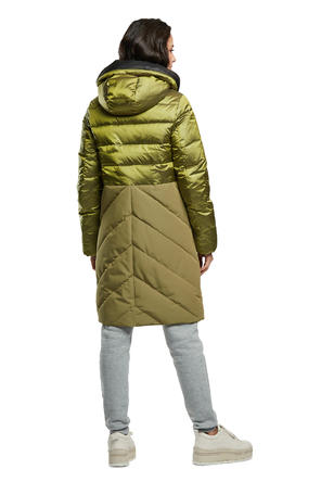 Зимнее пальто Элла, российского производства от D'imma Fashion, цвет салатовый